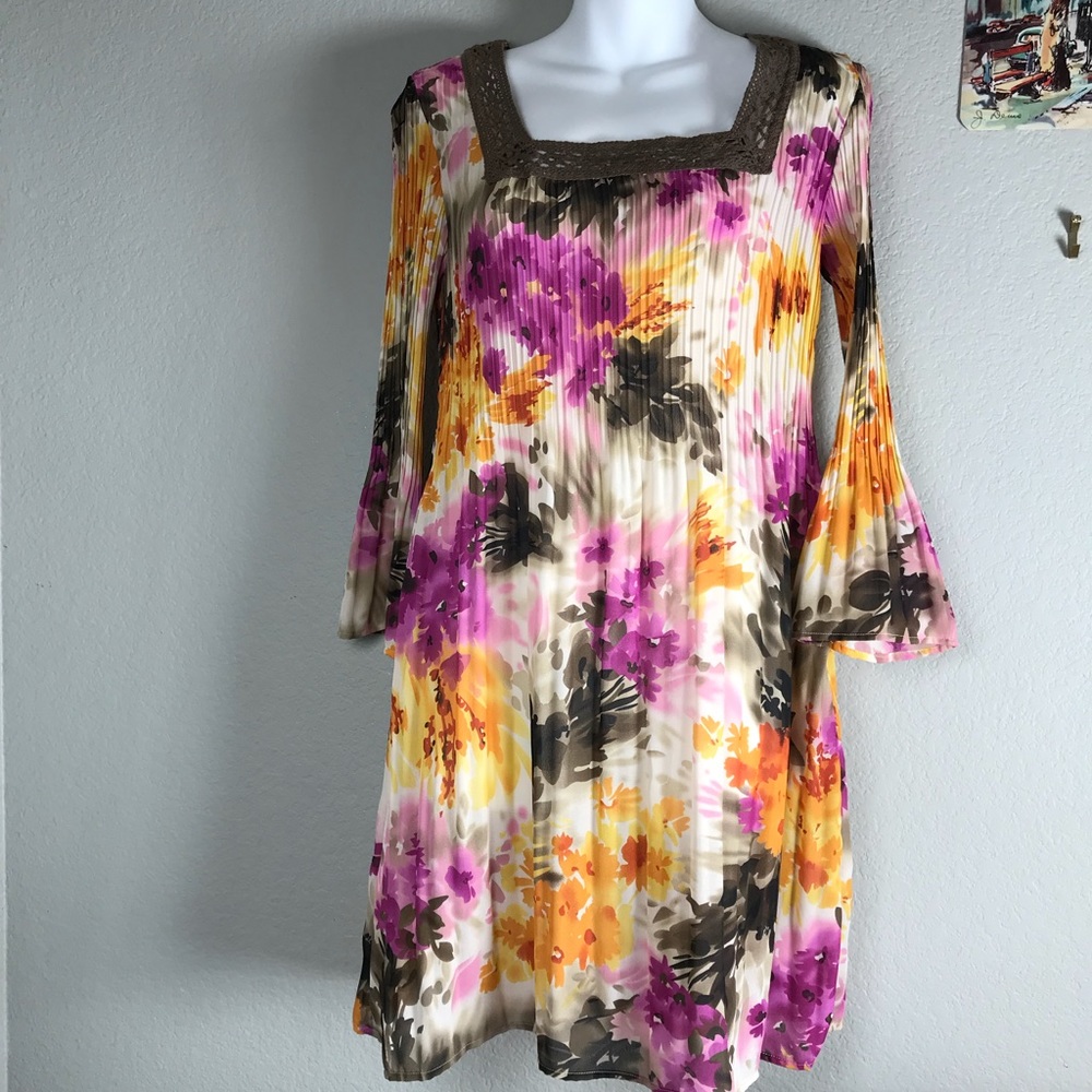 Sunny Leigh peasant dress size small